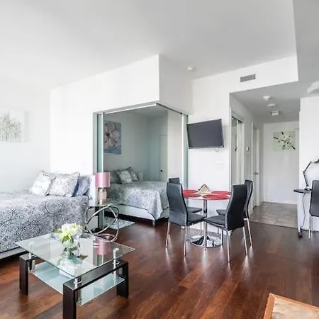 Newdowntown Condo By Unionstationscotiaarena